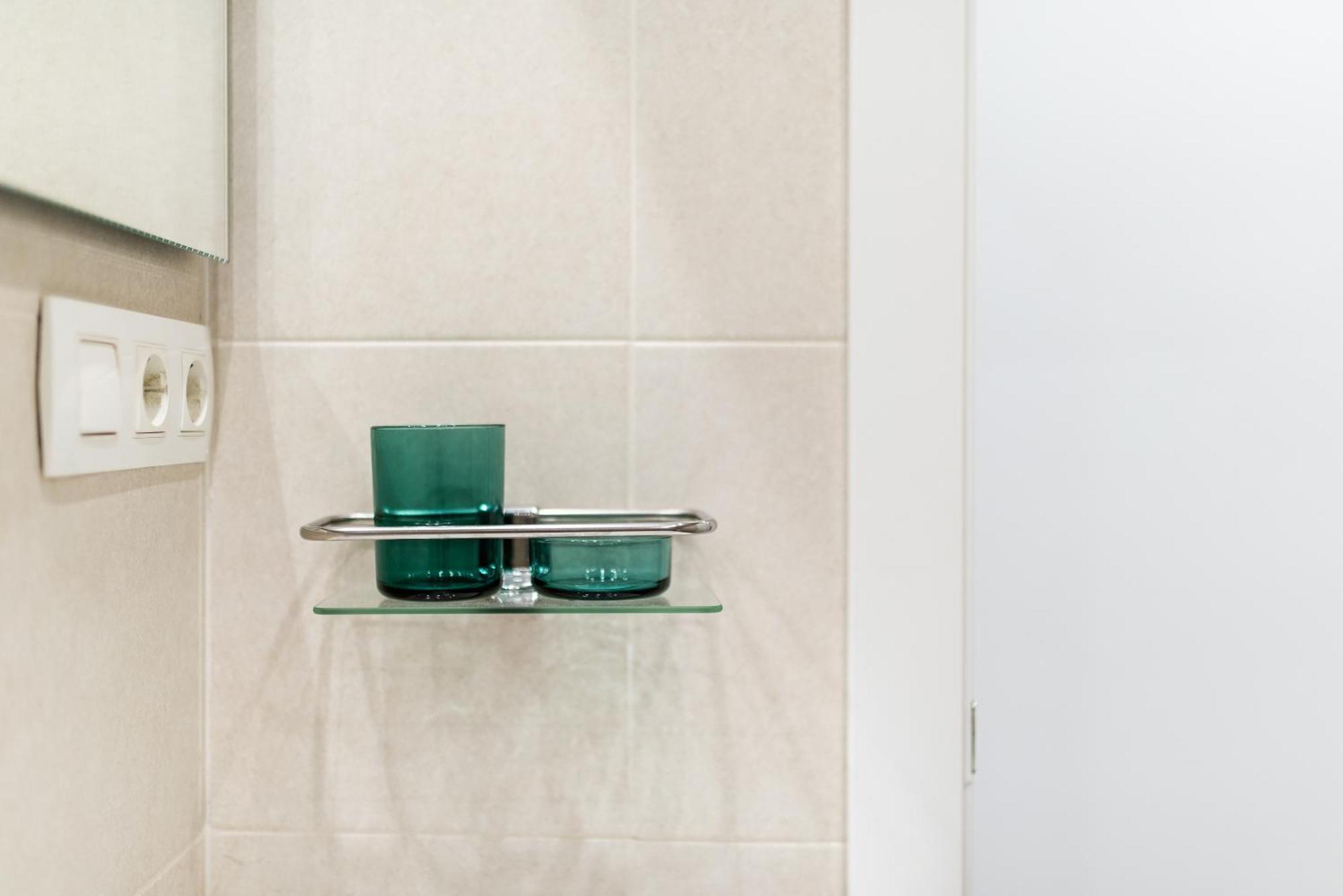 Wekey Homes Granada, Elvira Suites Centro Εξωτερικό φωτογραφία