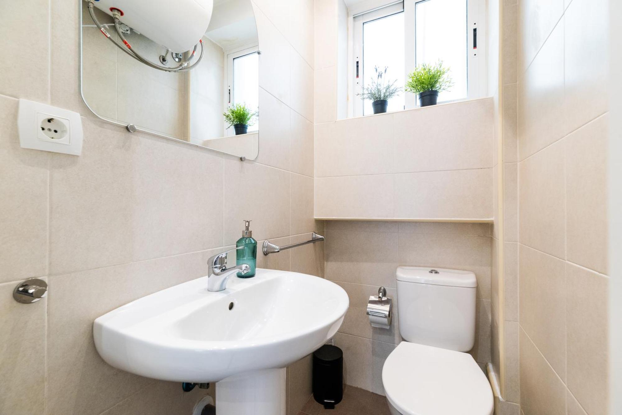 Wekey Homes Granada, Elvira Suites Centro Εξωτερικό φωτογραφία
