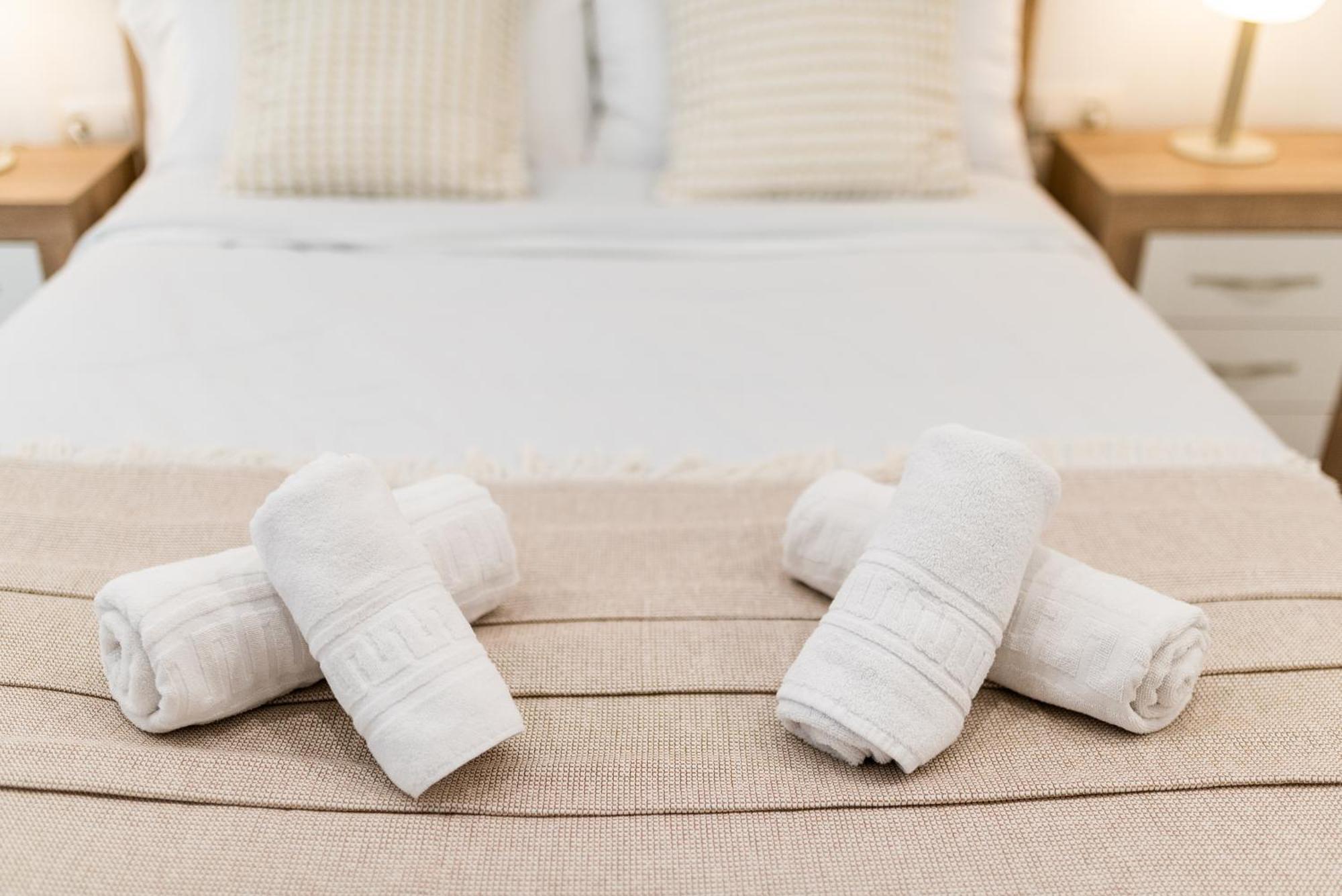 Wekey Homes Granada, Elvira Suites Centro Εξωτερικό φωτογραφία