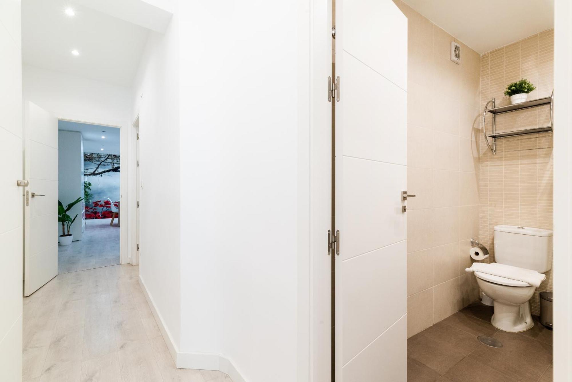 Wekey Homes Granada, Elvira Suites Centro Εξωτερικό φωτογραφία