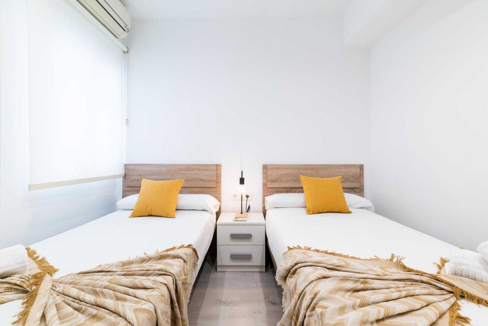 Wekey Homes Granada, Elvira Suites Centro Εξωτερικό φωτογραφία