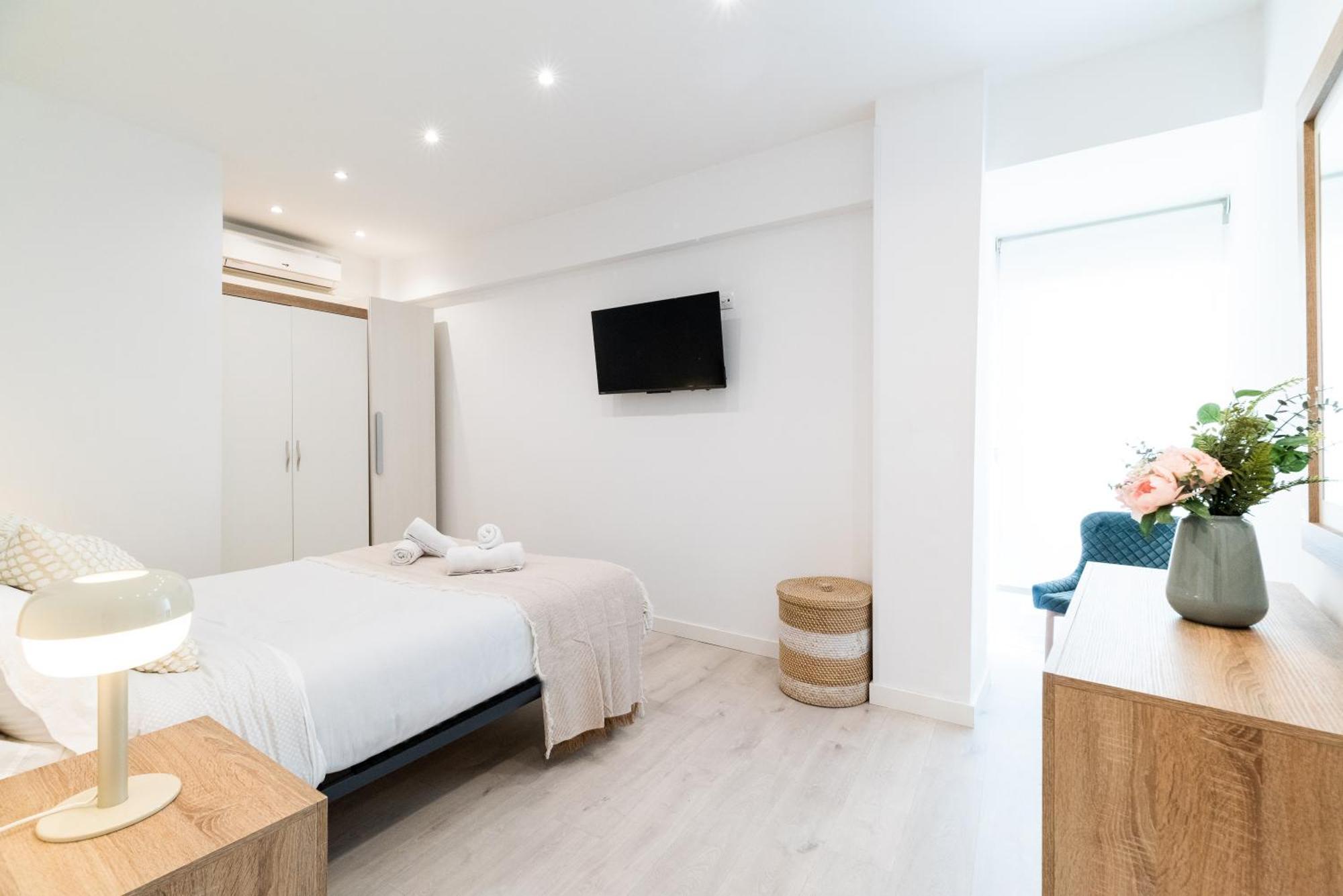 Wekey Homes Granada, Elvira Suites Centro Εξωτερικό φωτογραφία